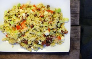 Met de restjes uit de koelkast kun je een heerlijke couscoussalade maken.